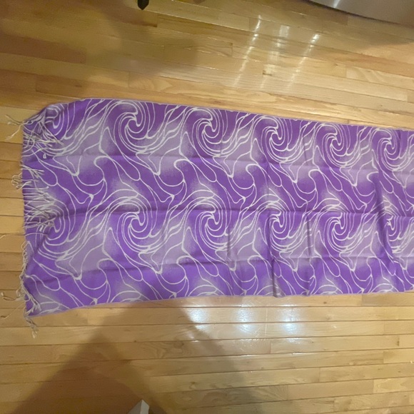 100 percent Cashmere pre loved gorgeous skarf- luxury style - Picture 6 of 15